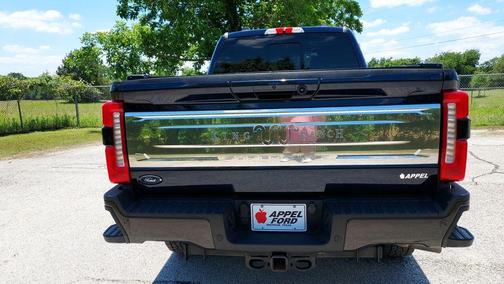 Bronze Metallic 2024 Ford F-250 King Ranch