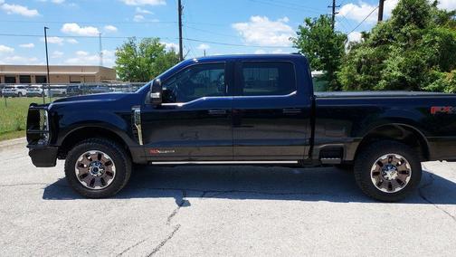 Bronze Metallic 2024 Ford F-250 King Ranch