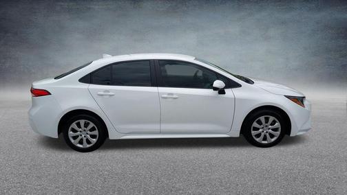 Ice 2025 Toyota Corolla LE