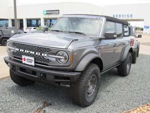 Gray Metallic 2025 Ford Bronco Badlands