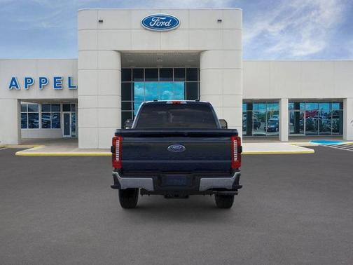 2025 Ford F-350 Lariat Super Duty