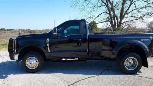 2025 Ford F-350 XLT DRW