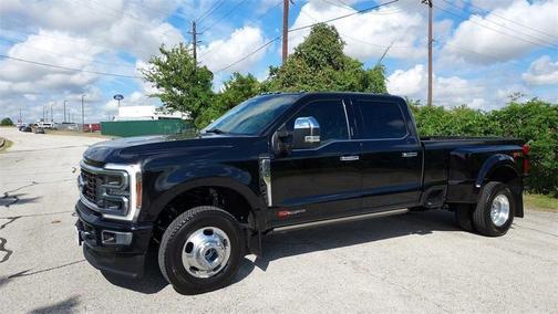 2024 Ford F-350 Platinum