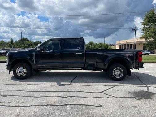 2024 Ford F-350 Platinum