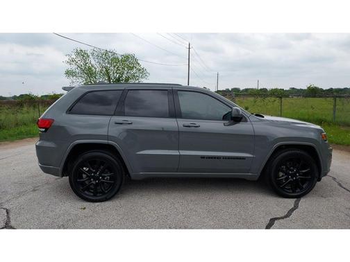 2022 Jeep Grand Cherokee WK Laredo