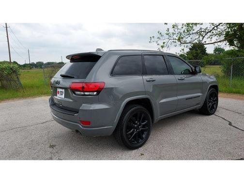 2022 Jeep Grand Cherokee WK Laredo