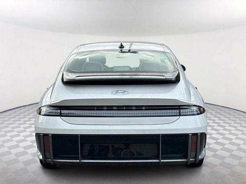 2025 Hyundai IONIQ 6 SEL