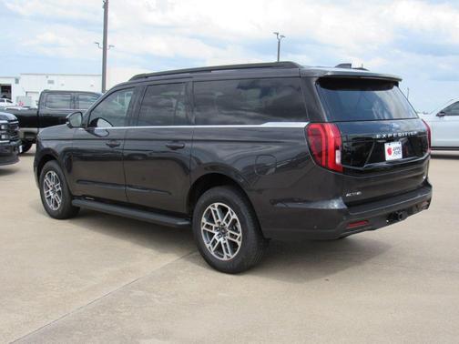 Gray Metallic 2025 Ford Expedition Max Active