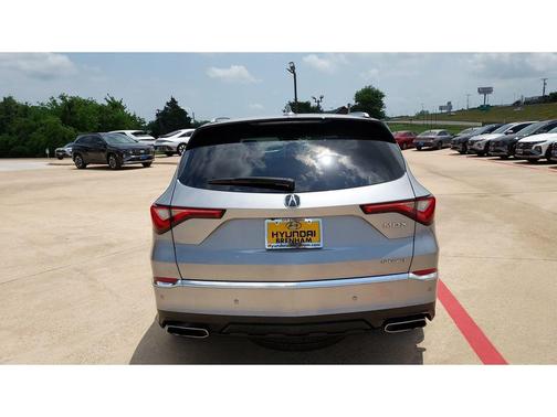 2022 Acura MDX Advance