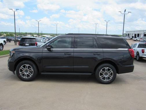 Gray Metallic 2026 Ford Expedition Active