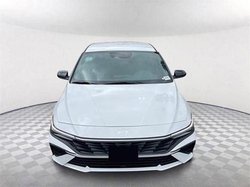 2025 Hyundai ELANTRA HEV SEL Sport