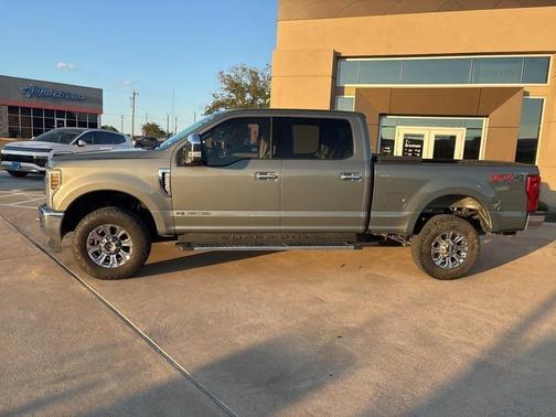 2019 Ford F-250 XLT