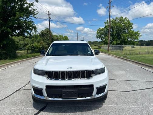 Bright White Clearcoat 2021 Jeep Grand Cherokee L Limited