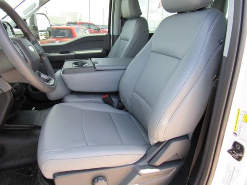Oxford White 2026 Ford F-350 XL