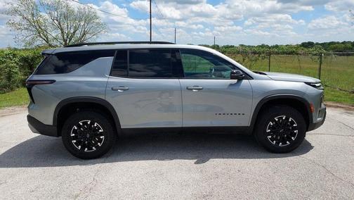 2025 Chevrolet Traverse Z71