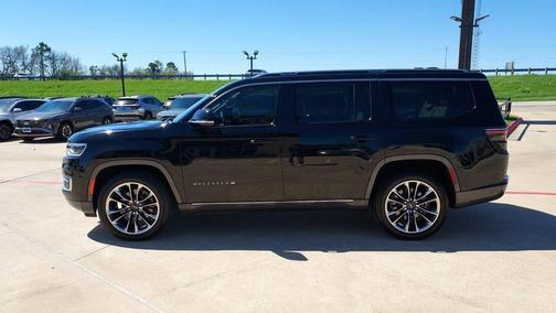 2022 Jeep Wagoneer Series III