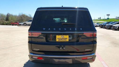 2022 Jeep Wagoneer Series III