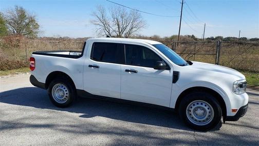 Oxford White 2024 Ford Maverick XL Truck