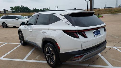 White Pearl 2026 Hyundai TUCSON SEL Premium