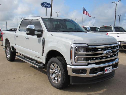 Avalanche 2026 Ford F-250 Lariat Truck