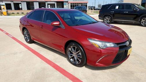 2016 Toyota Camry XSE