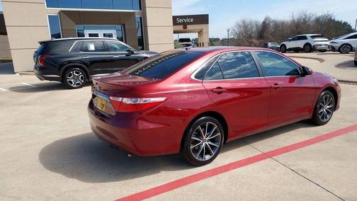 2016 Toyota Camry XSE