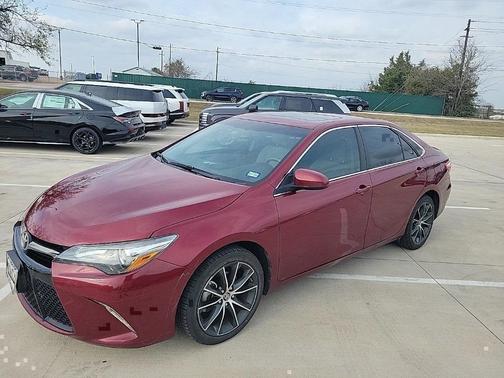 2016 Toyota Camry XSE