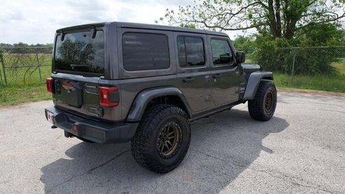 Granite Crystal Clearcoat Metallic 2018 Jeep Wrangler Unlimited Sahara