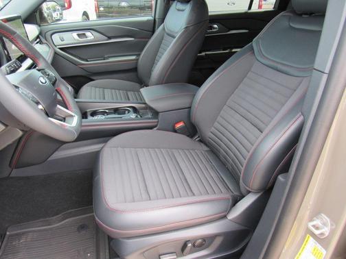 Gray 2026 Ford Explorer ST-Line