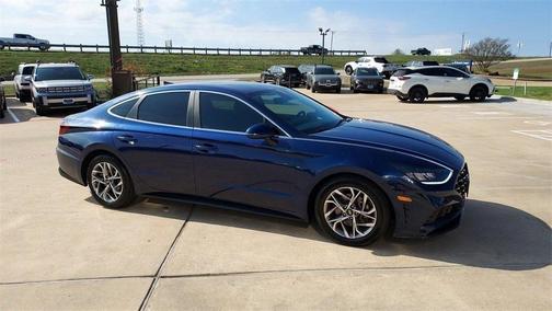 2021 Hyundai SONATA SEL