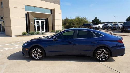 2021 Hyundai SONATA SEL