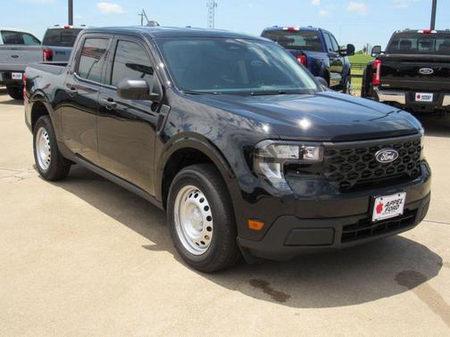 Shadow 2026 Ford Maverick XL