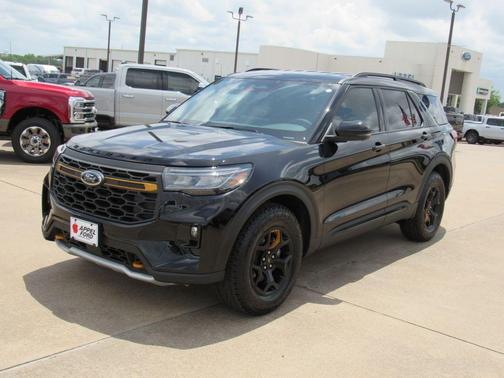 Black Metallic 2026 Ford Explorer Tremor