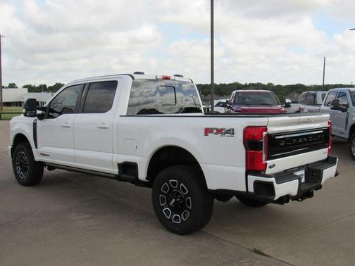 White Metallic 2026 Ford F-250 Platinum