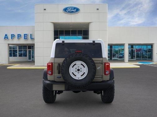 Desert Sand 2026 Ford Bronco Heritage Edition