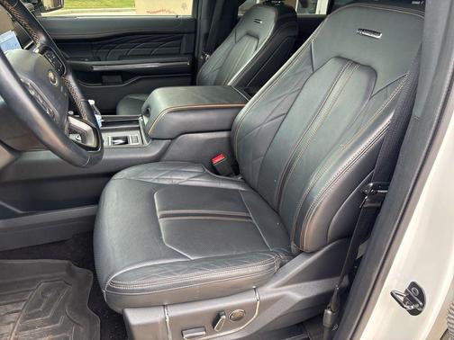 Star White 2023 Ford Expedition Max Platinum