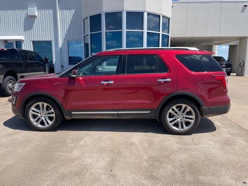 Ruby Red Metallic 2017 Ford Explorer Limited