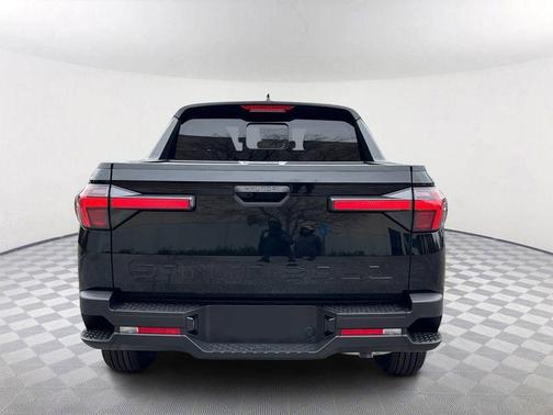 2025 Hyundai SANTA CRUZ SEL Activity