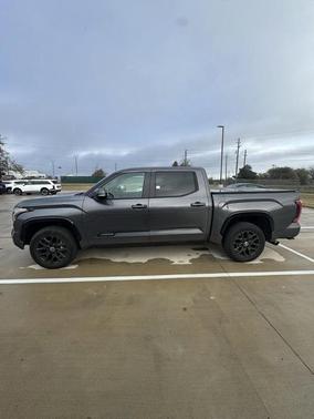 2024 Toyota Tundra Platinum