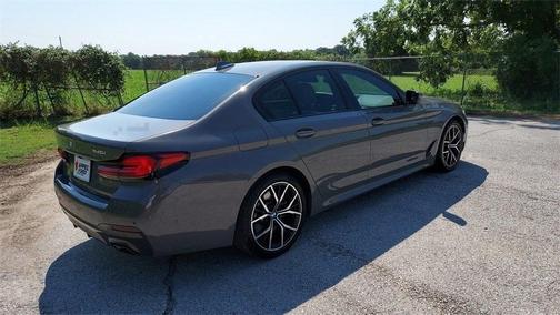 2022 BMW 540 i