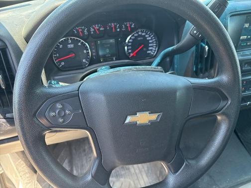 Summit White 2018 Chevrolet Silverado 1500 WT
