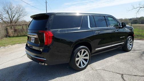 Onyx Black 2022 GMC Yukon XL Denali