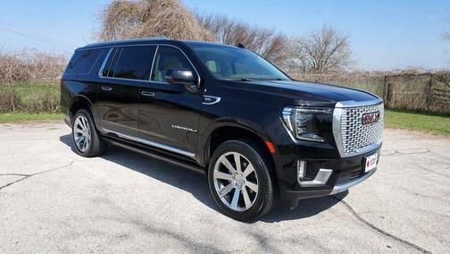 Onyx Black 2022 GMC Yukon XL Denali