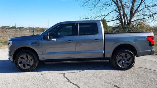 2024 Ford F-150 Lightning Flash