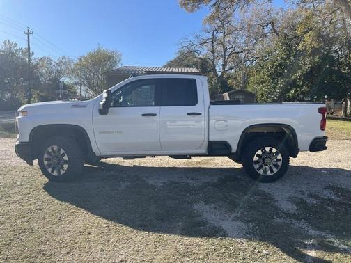 2025 Chevrolet Silverado 2500 Custom