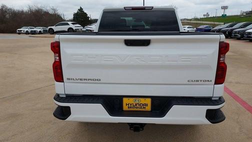 2022 Chevrolet Silverado 1500 Custom