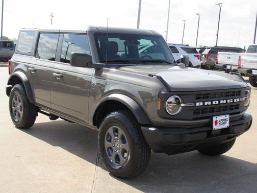 Gray 2026 Ford Bronco Big Bend