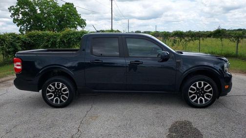 Blue Metallic 2023 Ford Maverick Lariat