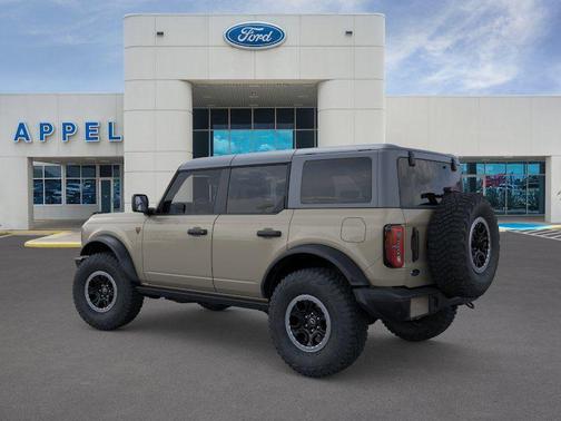 Desert Sand 2026 Ford Bronco Badlands