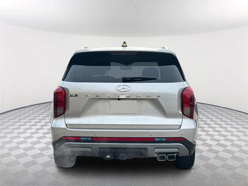 2025 Hyundai PALISADE SEL Premium